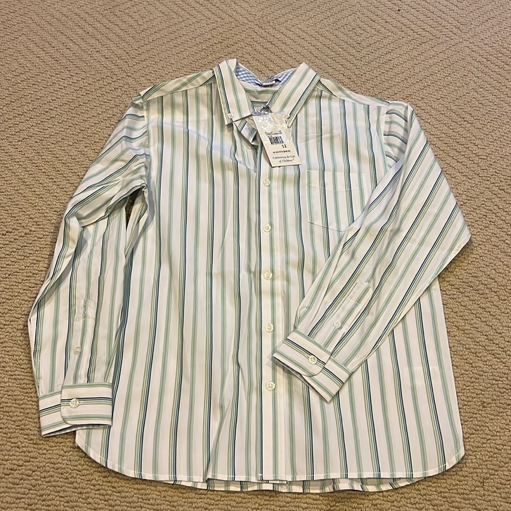 NWT Boys Size 12 Kitestrings long sleeve dress shirt. Multi green, thin stripe.
